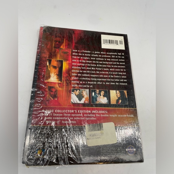 The Pretender: the complete third (3rd) season (DVD, 2009, 4-Disc Set) - Picture 2 of 4